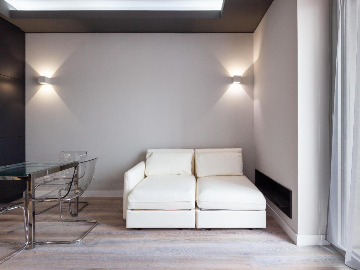 Easyhomes-City Centre Suites Milano Ngoại thất bức ảnh